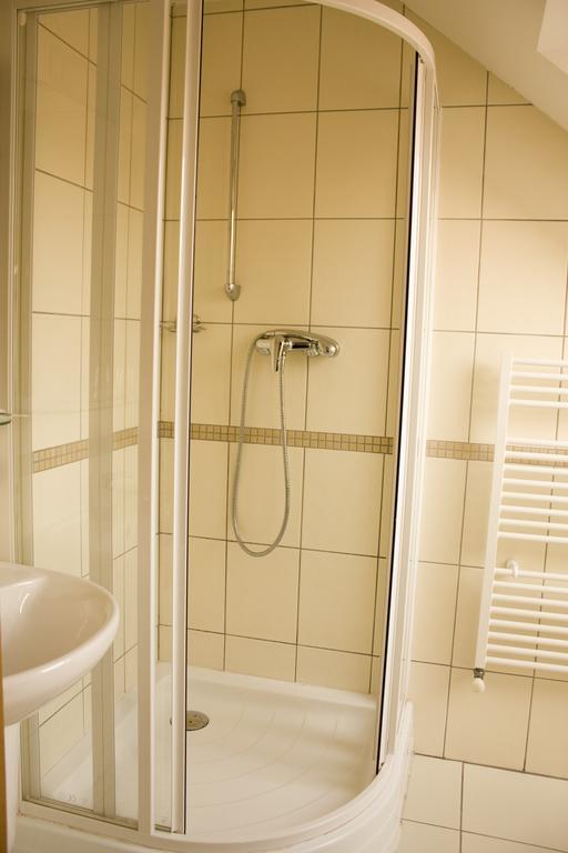 Hotel Premier トルナヴァ 部屋 写真